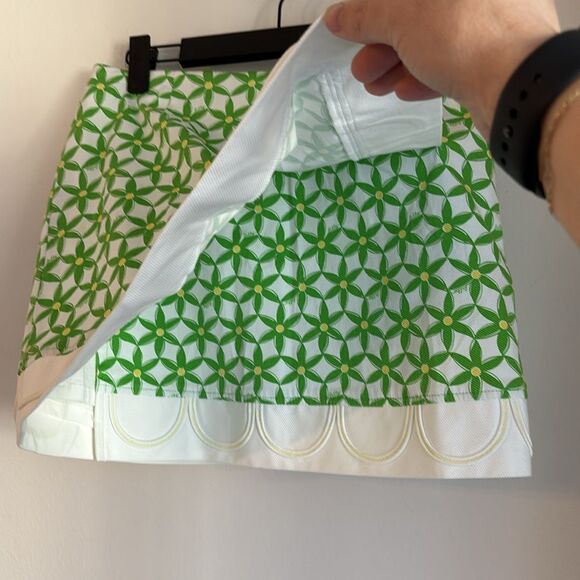 Lilly Pulitzer floral Green and White Patterned Skort skirt preppy tennis core 2 - Picture 5 of 11